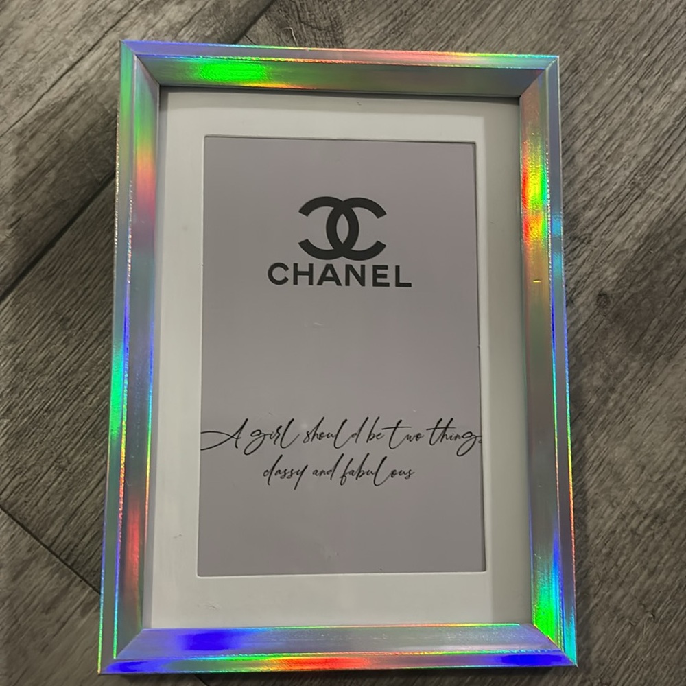 Iridescent Photo Frame with Picture - Picture 8 of 11